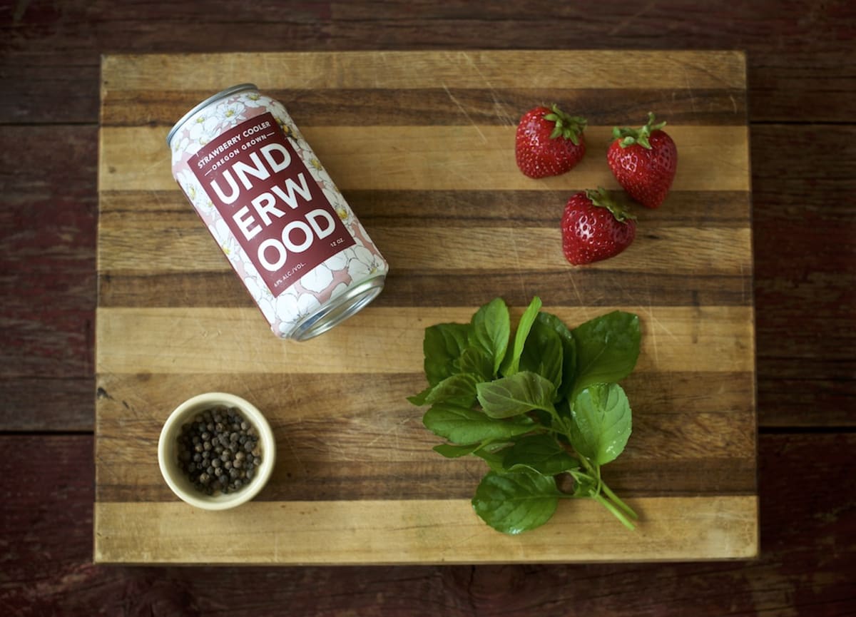 Underwood Strawberry Cooler Sauce