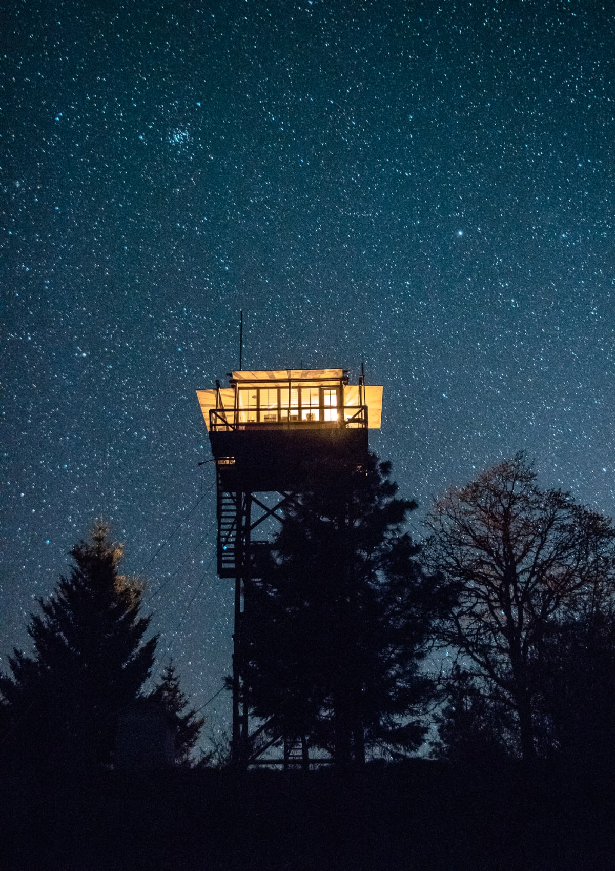 Union Wine Co Pickett Butte Lookout