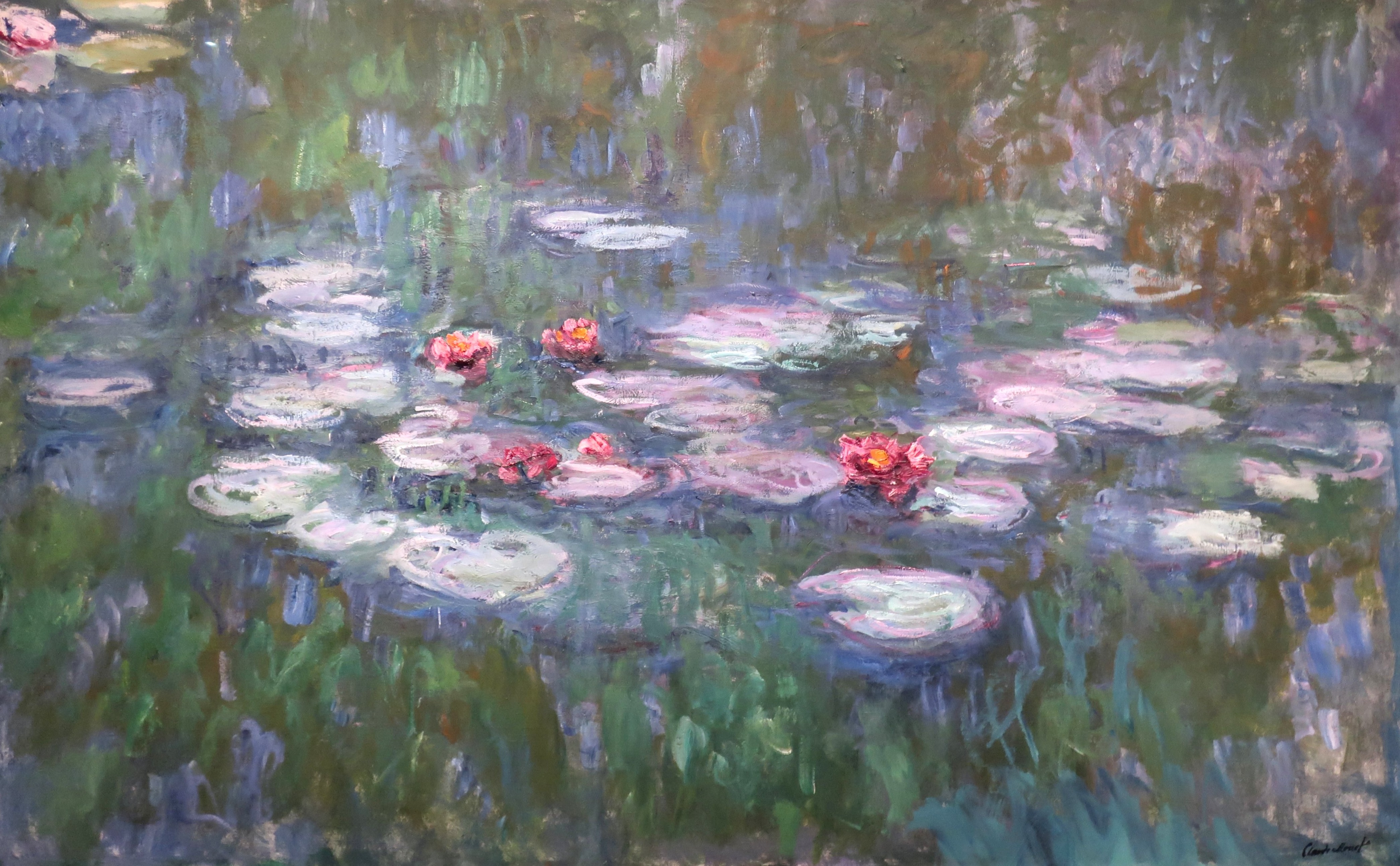 Clarity Emerges from distance