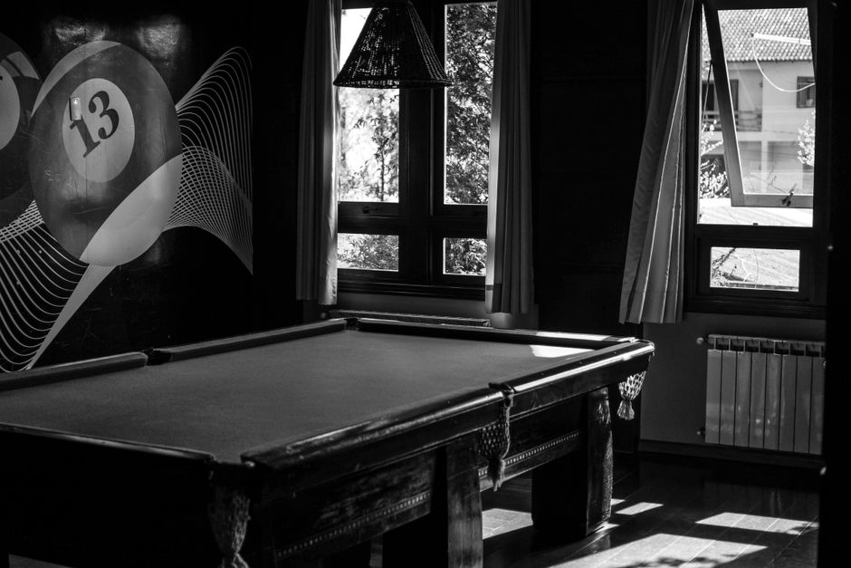 How To Move A Pool Table Safely And Correctly