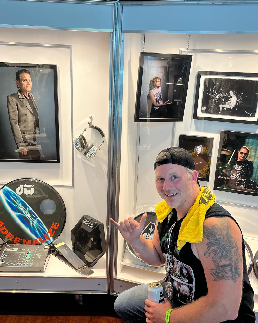 Jake Ellis at the Def Leppard Stadium Tour