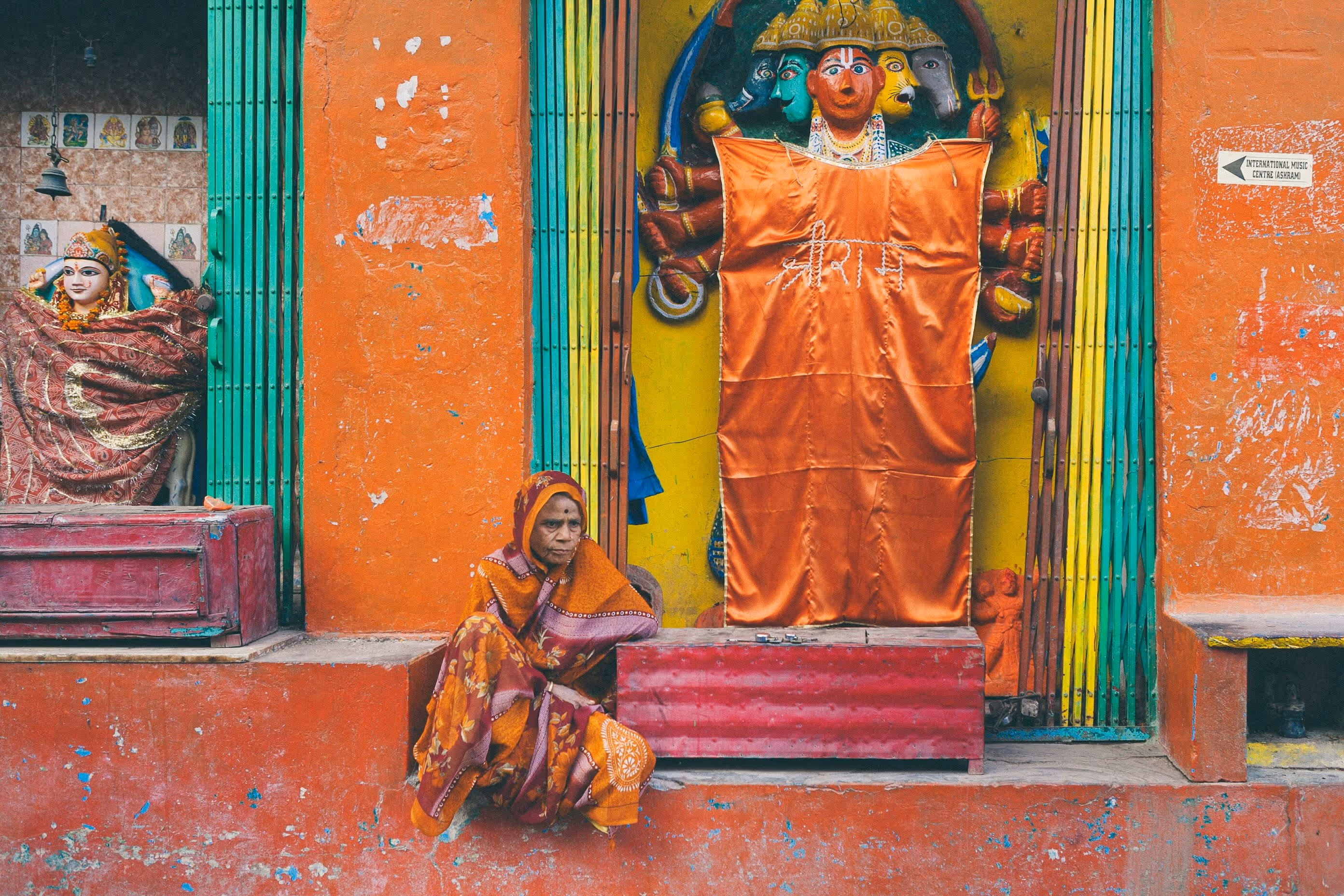 [background image] image of community gatherings (for a hindu temple)
