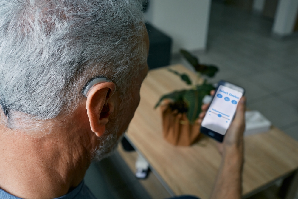 How Bluetooth Hearing Aids Can Streamline and Enhance Your Daily Life