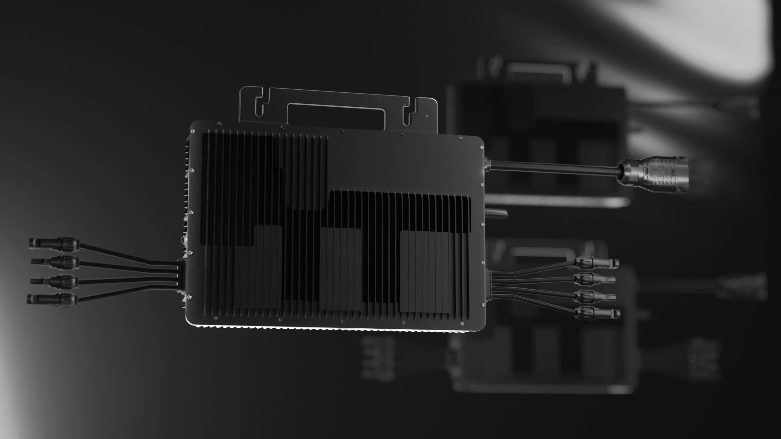 Miksi mikroinvertteri on ainoa oikea valinta? 6 syytä hylätä vanha teknologia