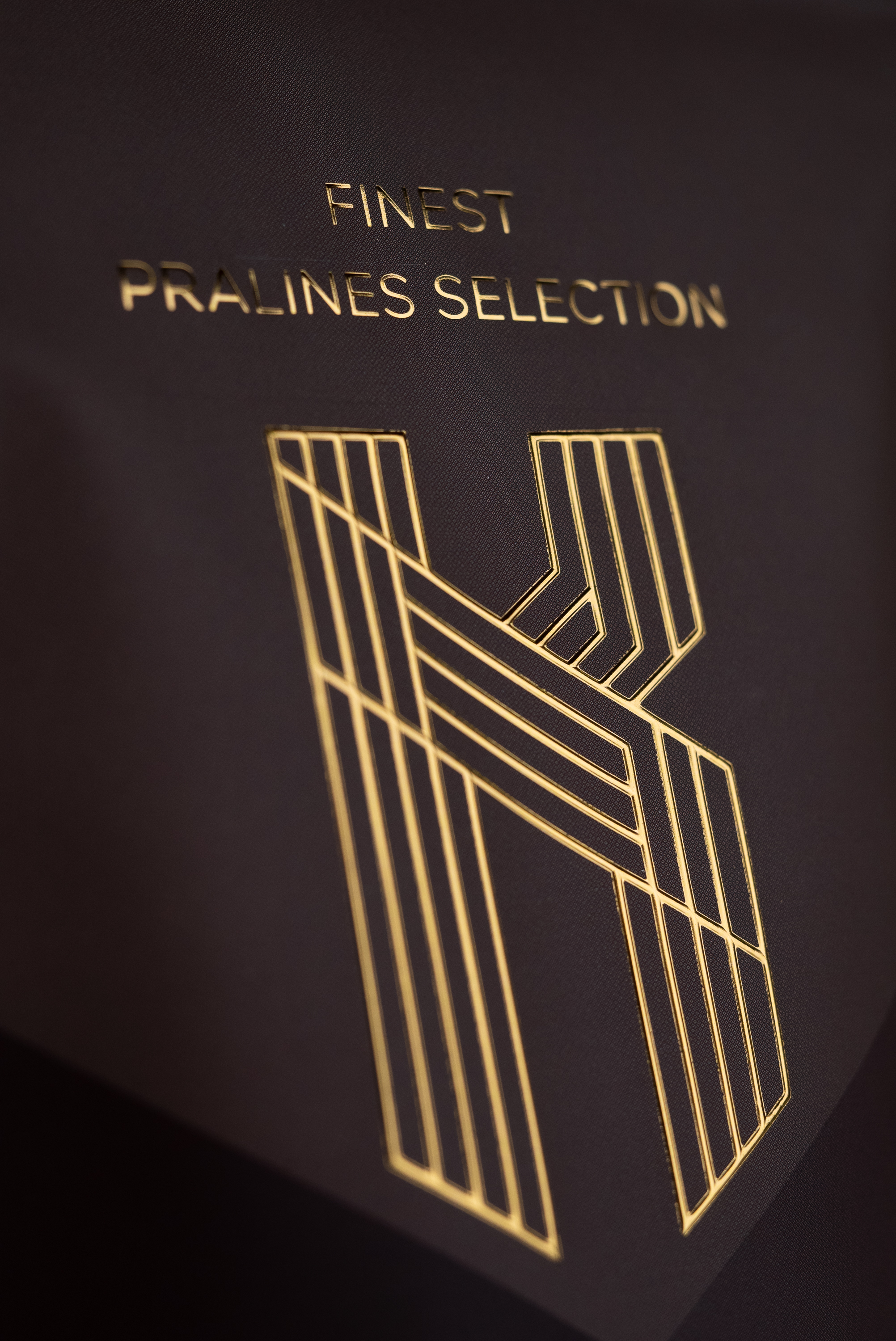 Exclusive Praline Packaging in a doypack: Perfection in Shine and Texture