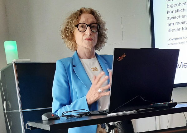 Foto - J. Ovtcharova