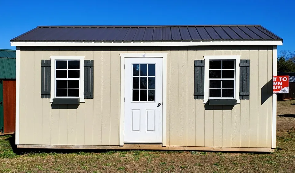 10 x 20 SIDE UTILITY