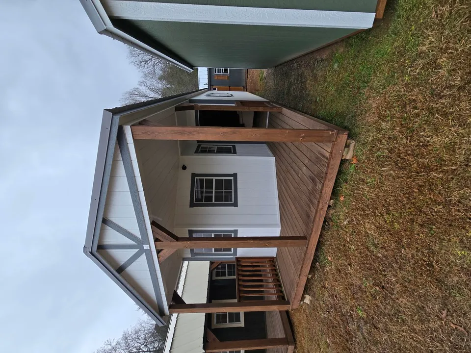 DELUXE CABIN 12 x 36