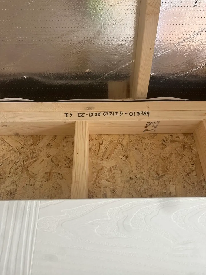 DELUXE CABIN 12 x 36