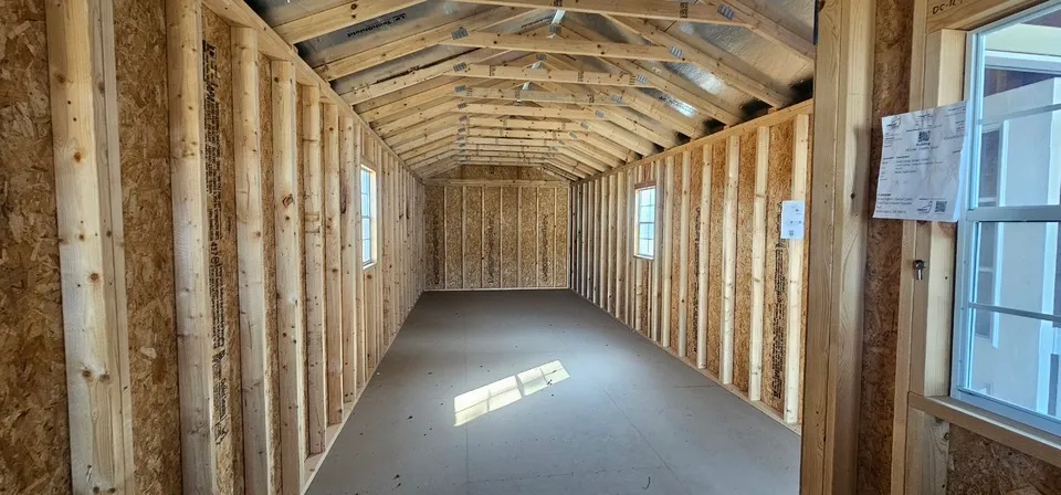 DELUXE CABIN 12 x 40