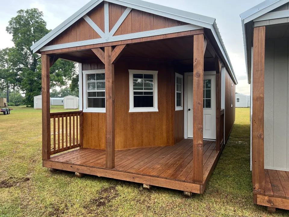 DELUXE CABIN 12 x 40