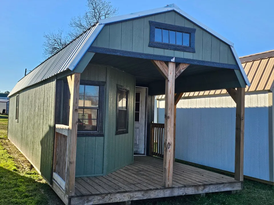 DELUXE LOFTED BARN CABIN 12x40