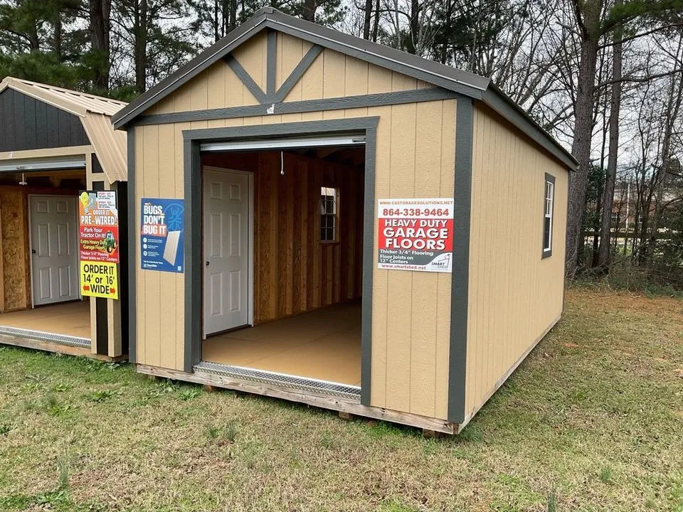 GARAGE 12 x 20