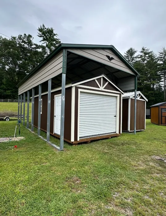 GARAGE 12 x 24
