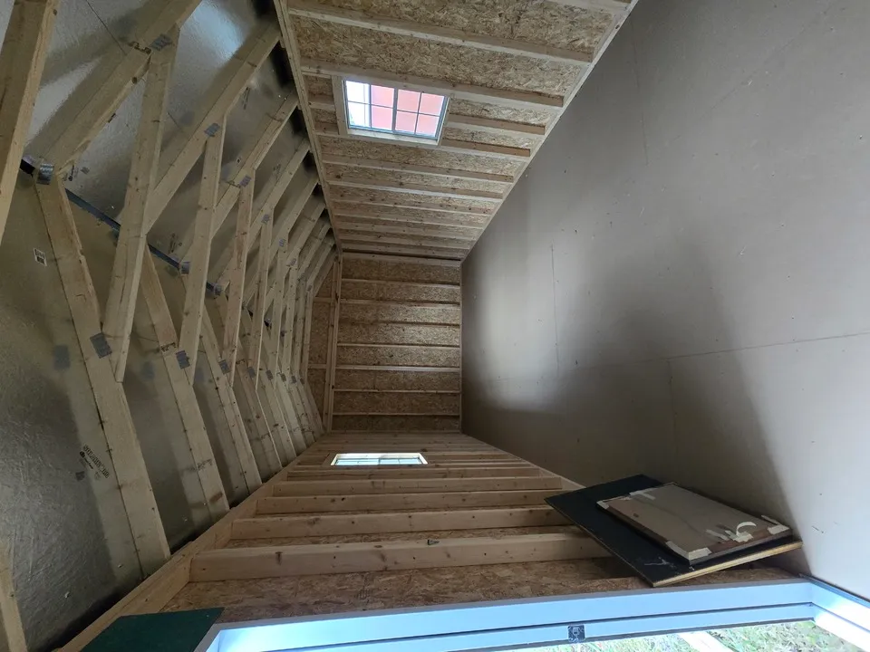 GARAGE 12 x 24