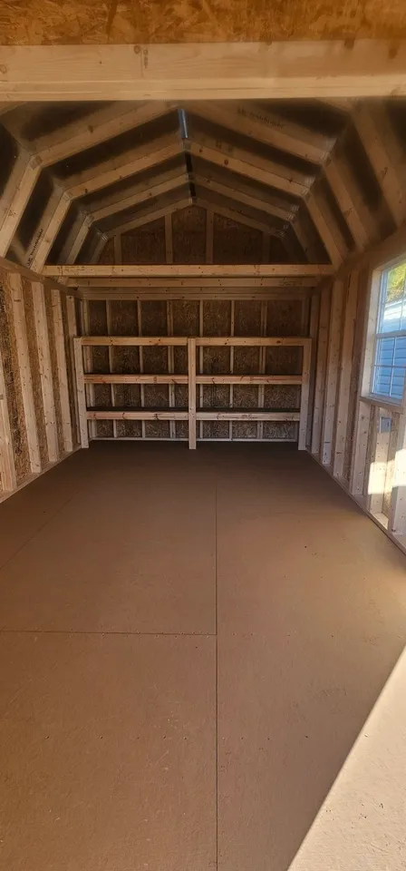 LOFTED BARN 10 x 16