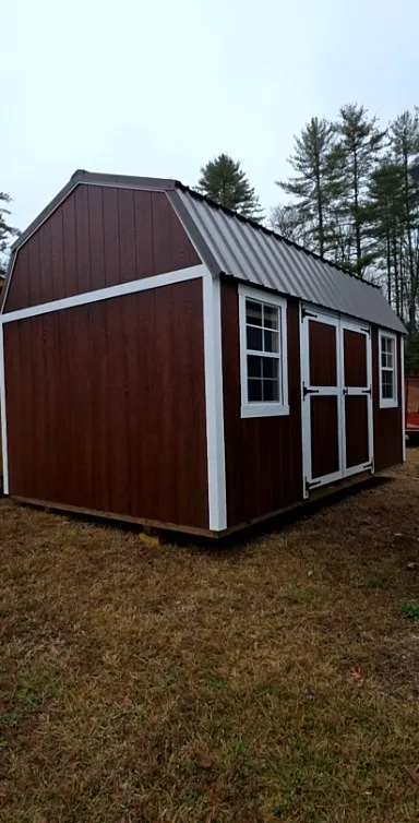 SIDE LOFTED BARN 10 x 16
