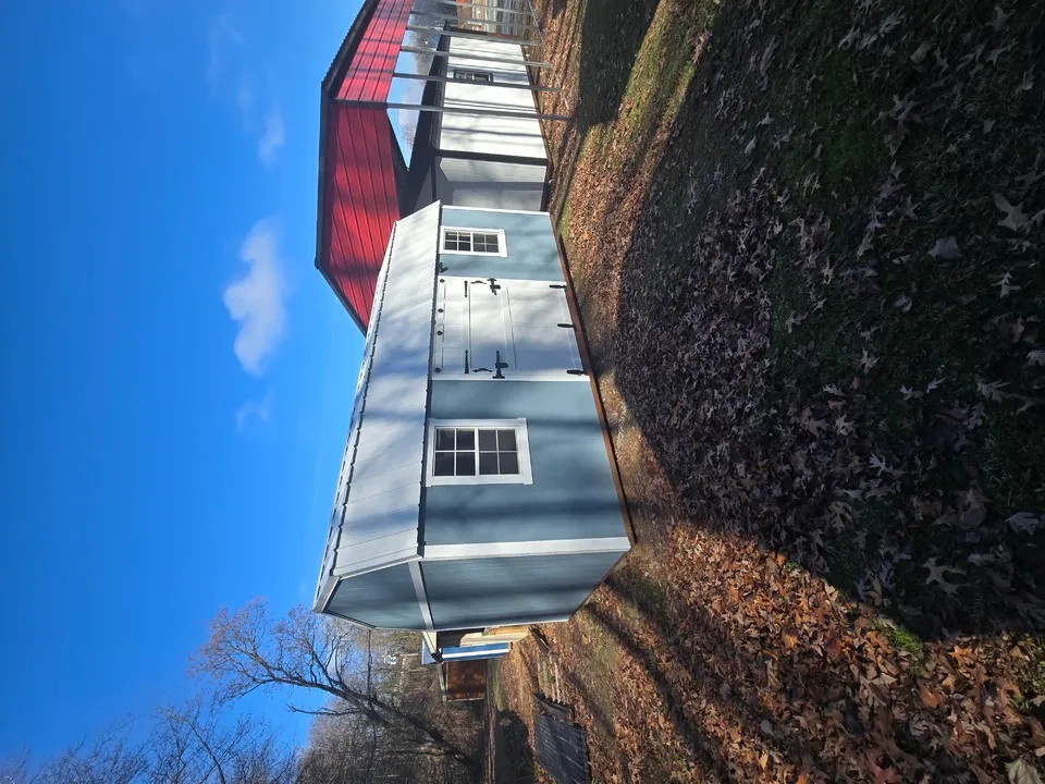 SIDE LOFTED BARN 10 x 20