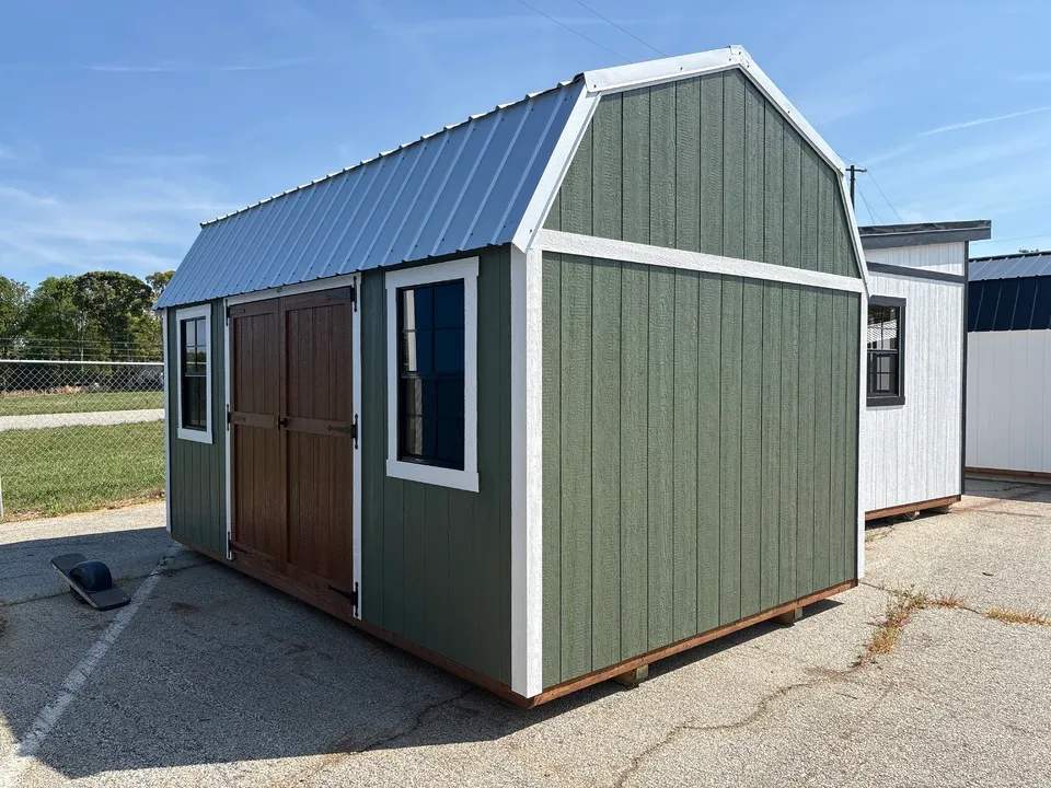 SIDE LOFTED BARN 10 x 16