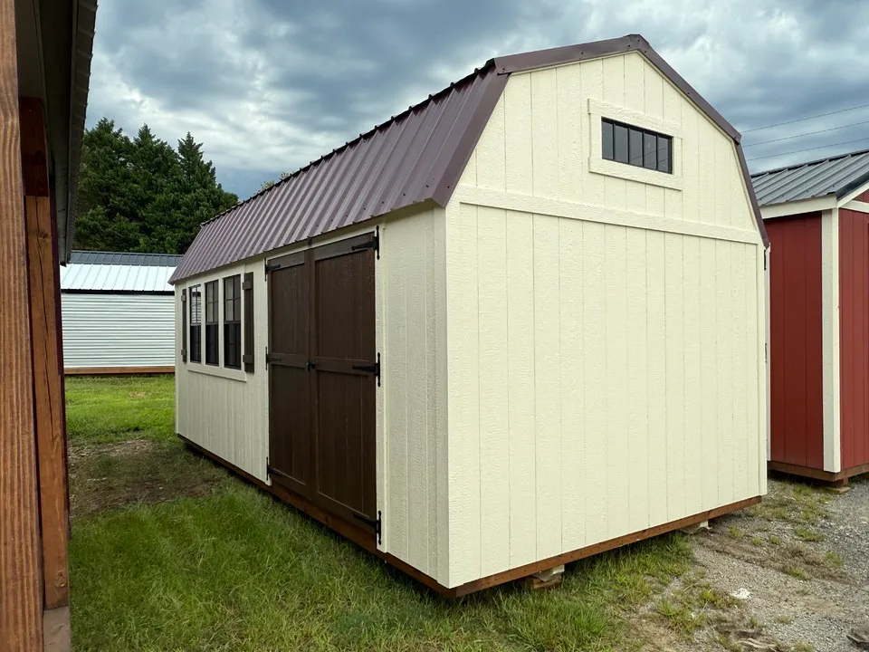 SIDE LOFTED BARN 10 x 20