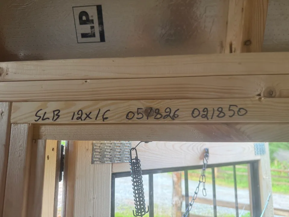 SIDE LOFTED BARN 12 x 16