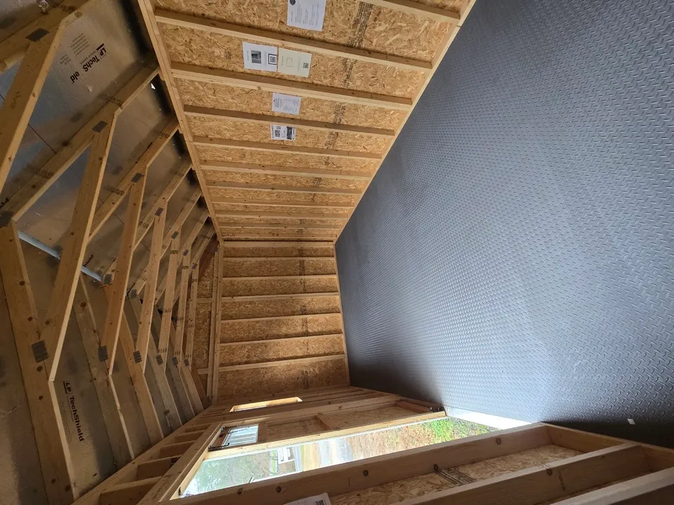 SIDE UTILITY 10 x 20