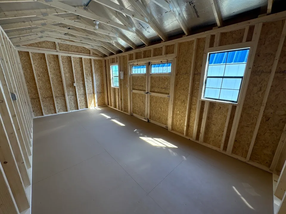 SIDE UTILITY 10 x 20