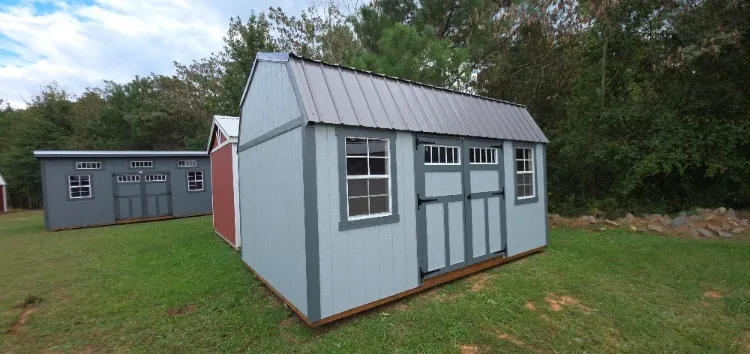 SIDE LOFTED BARN 10 x 16