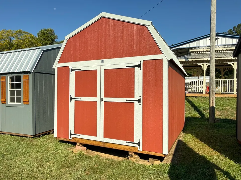 LOFTED BARN 10 x 12