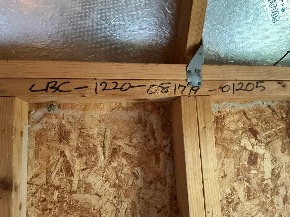 LOFTED BARN CABIN 12x20