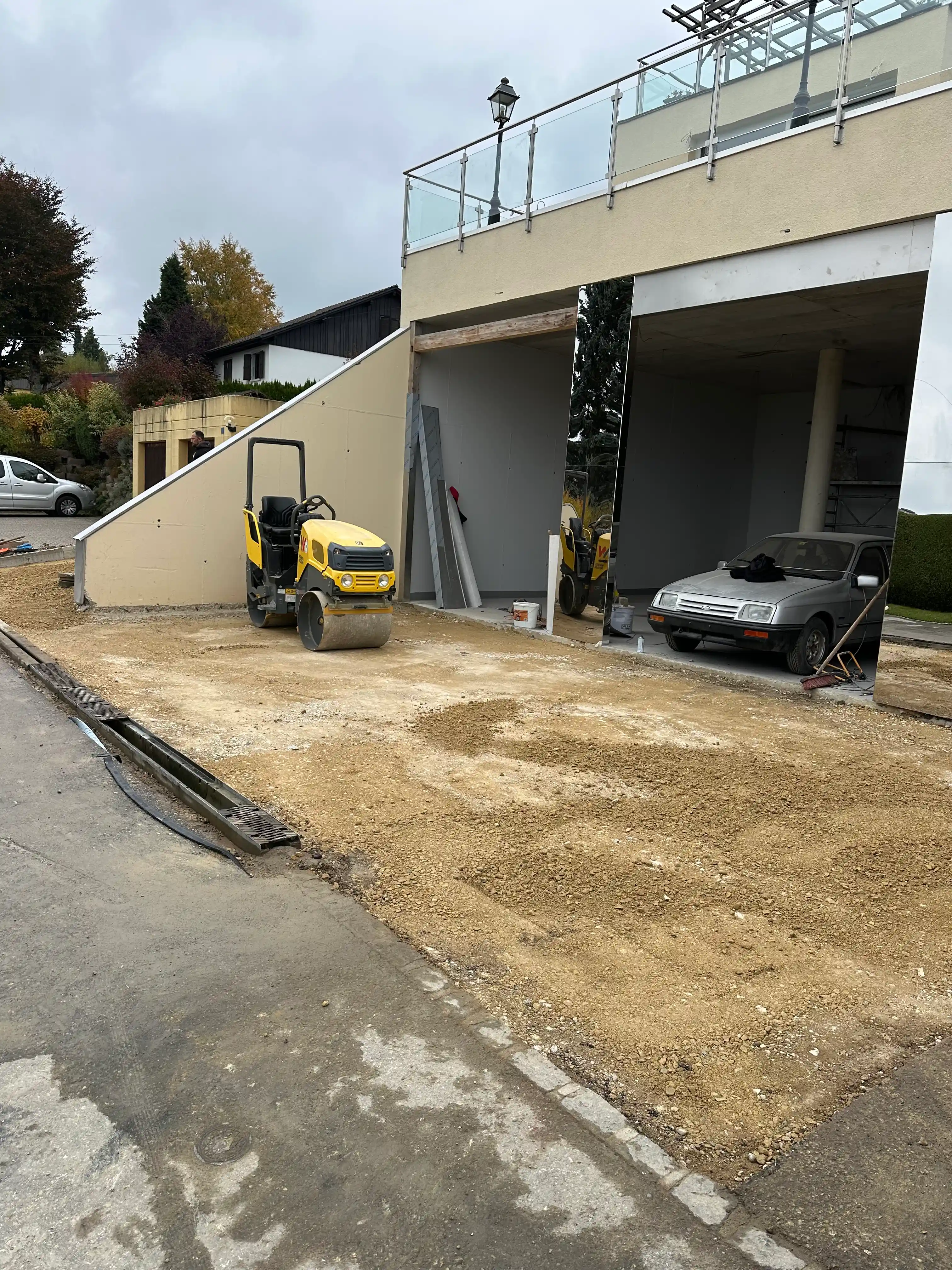 image of clinic exterior (for a veterinary clinic)