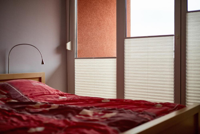 image of vibrant dining space (for a mexican restaurant)