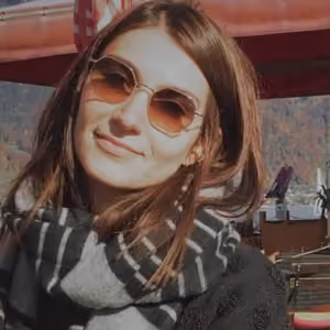 Madalina Zamfira, membre du Supranormal Club