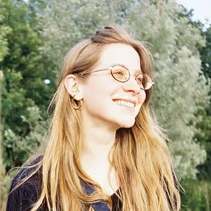 Alina Merlinn, membre du Supranormal Club