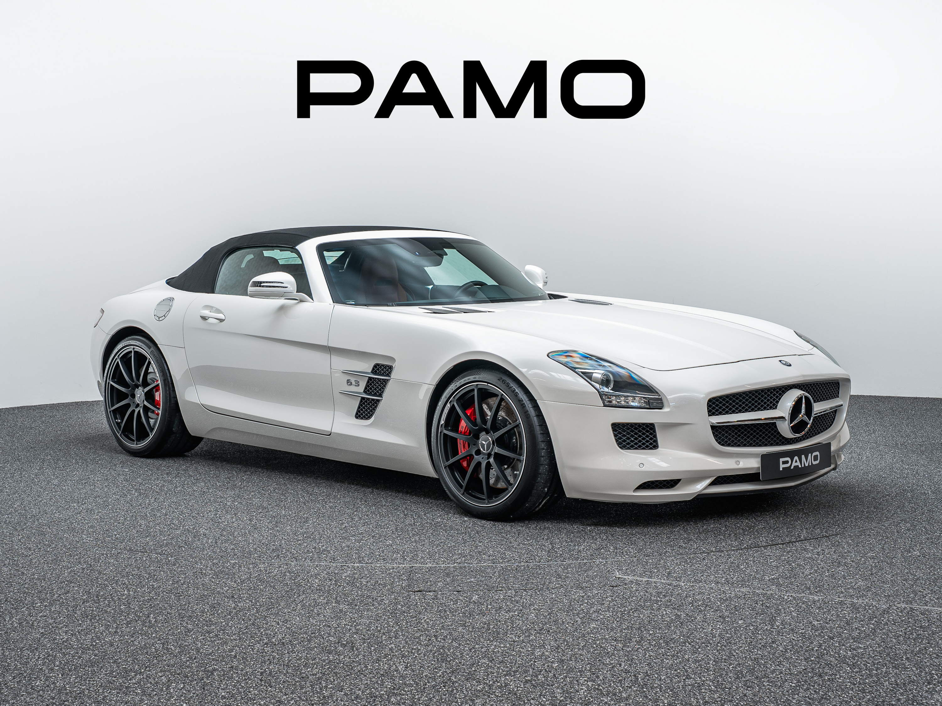 1271_Mercedes_SLS_AMG_Cabrio-1.jpg