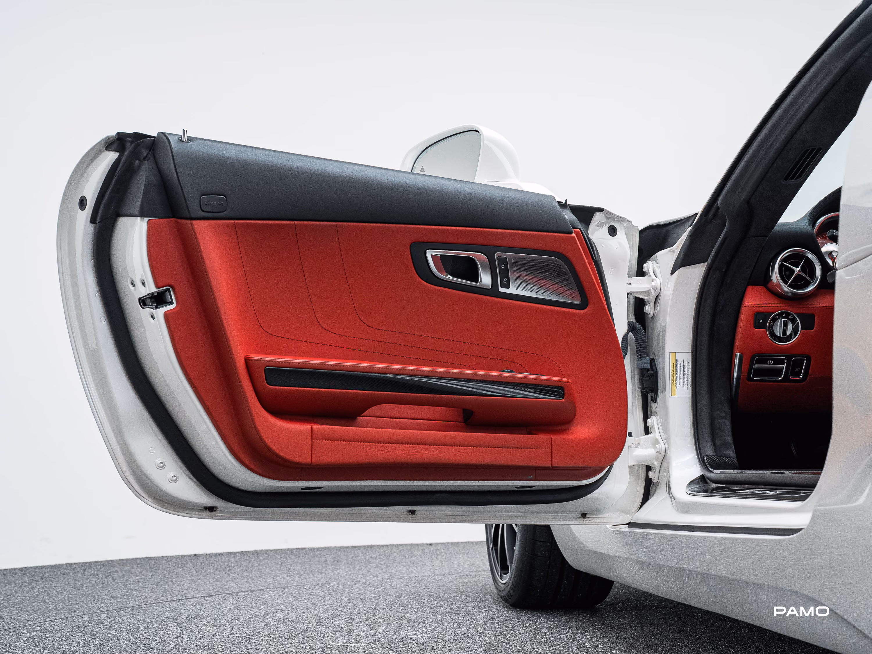 1271_Mercedes_SLS_AMG_Cabrio-42.jpg