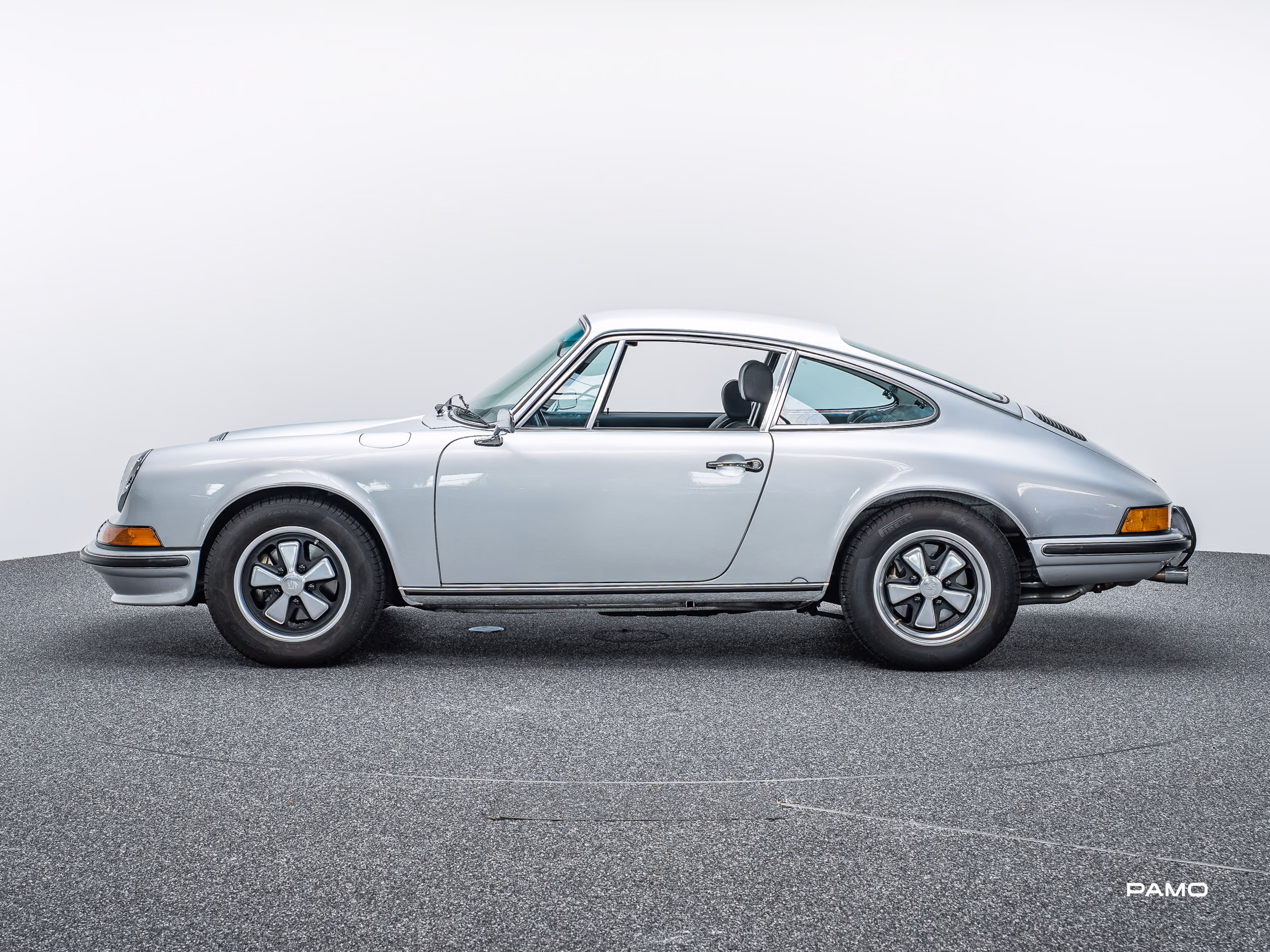 1327_Porsche 911 S-4.jpg