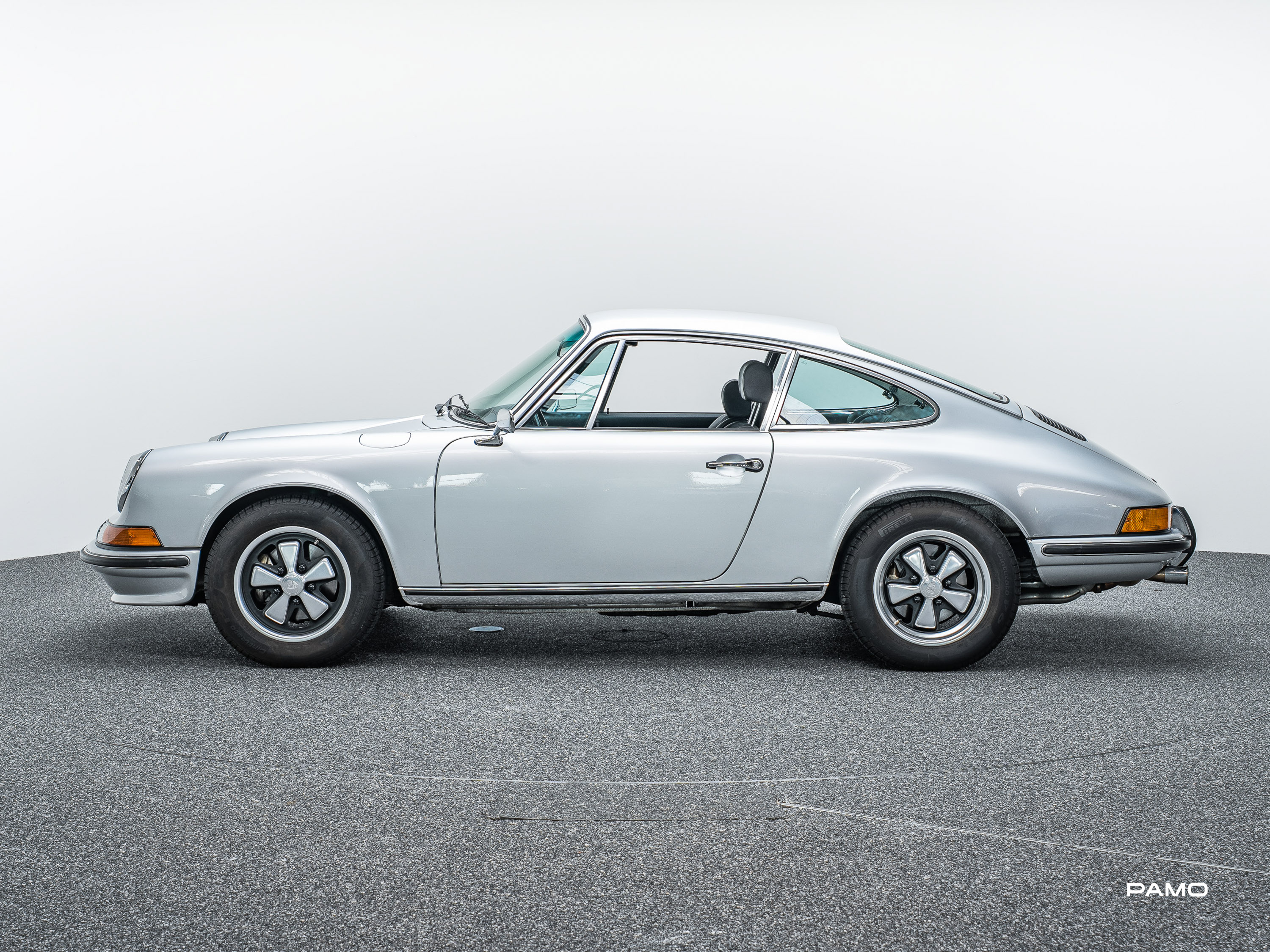 1327_Porsche 911 S-4.jpg