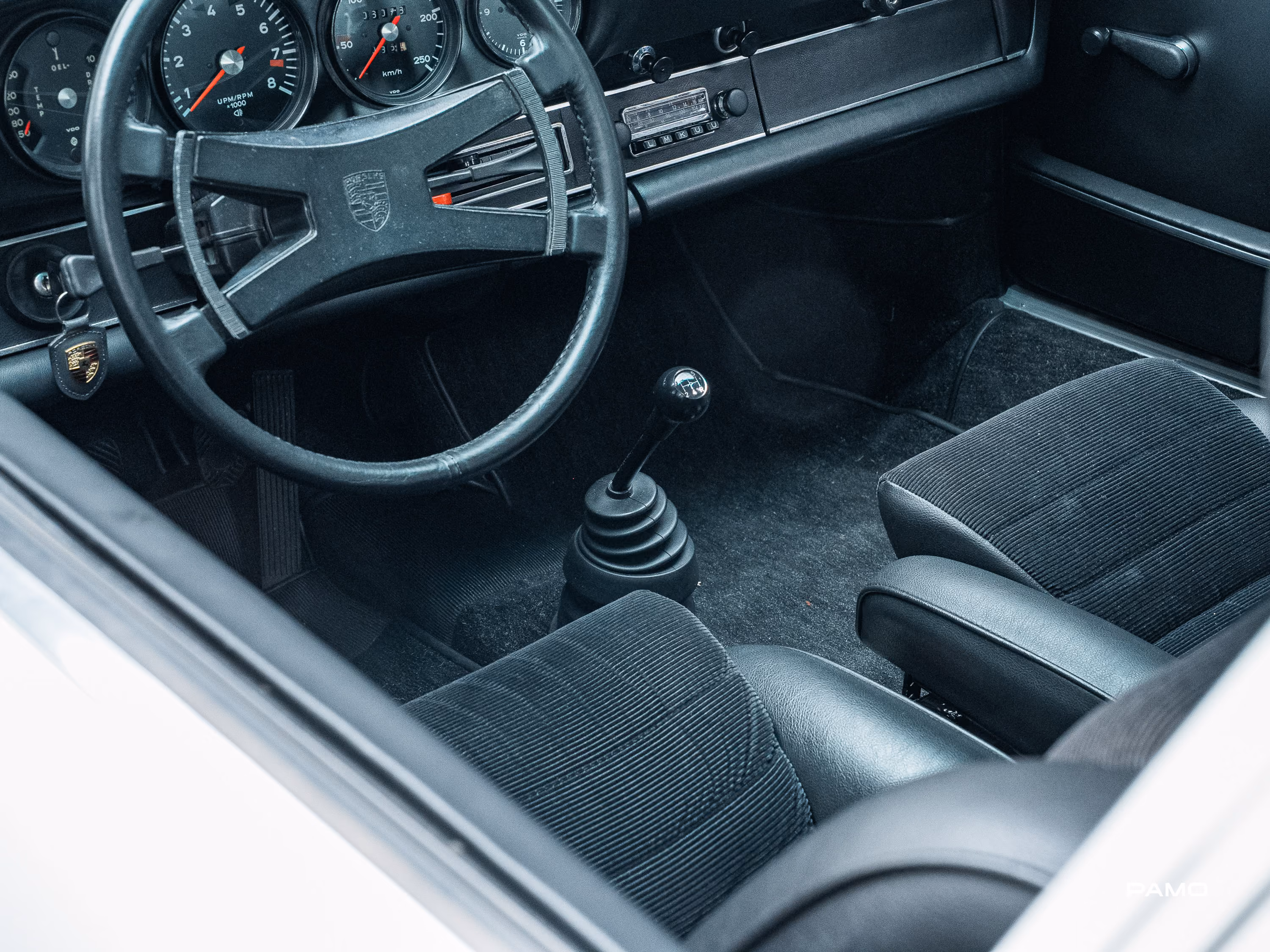 1327_Porsche 911 S-26.jpg