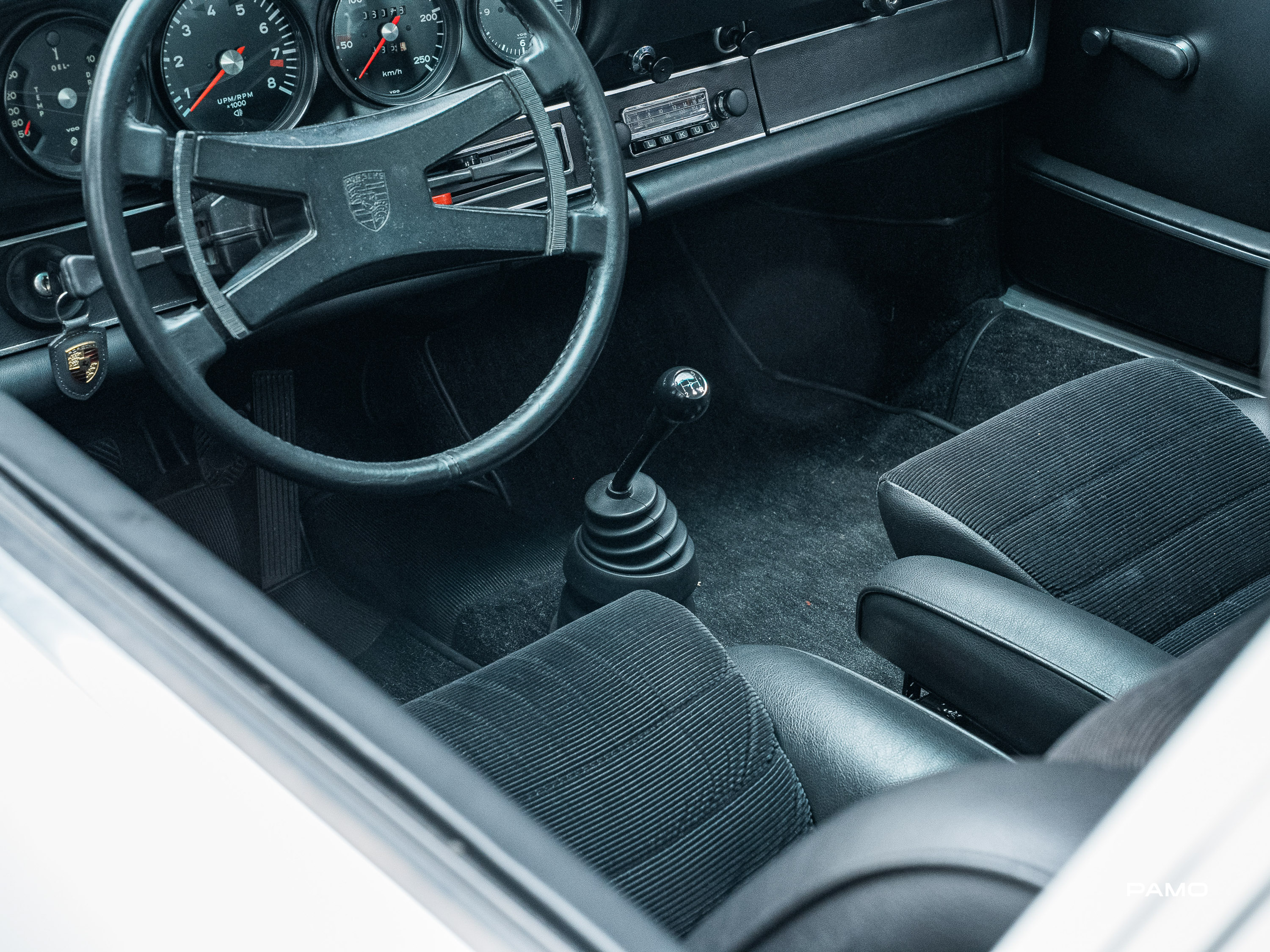1327_Porsche 911 S-26.jpg