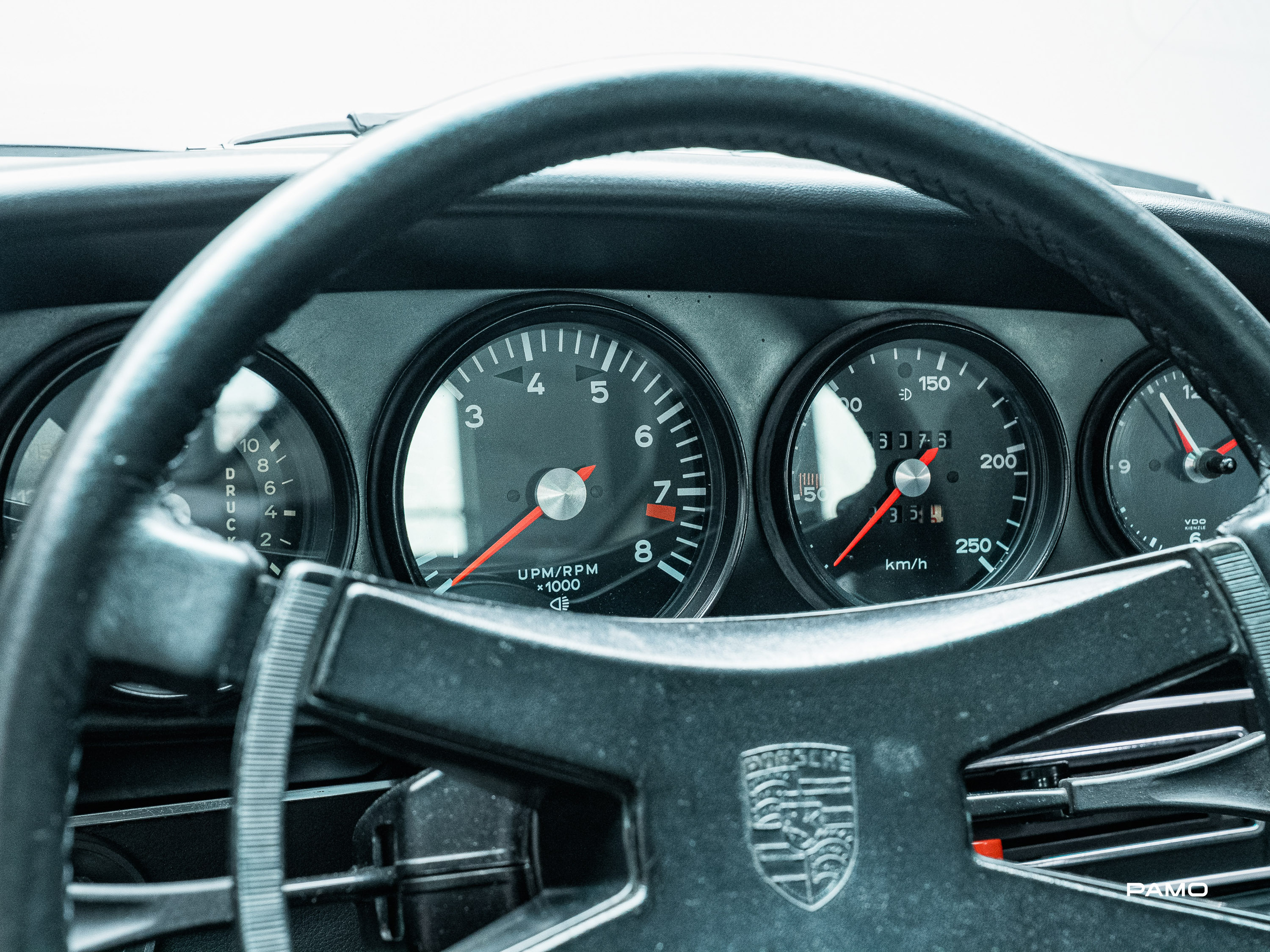 1327_Porsche 911 S-27.jpg