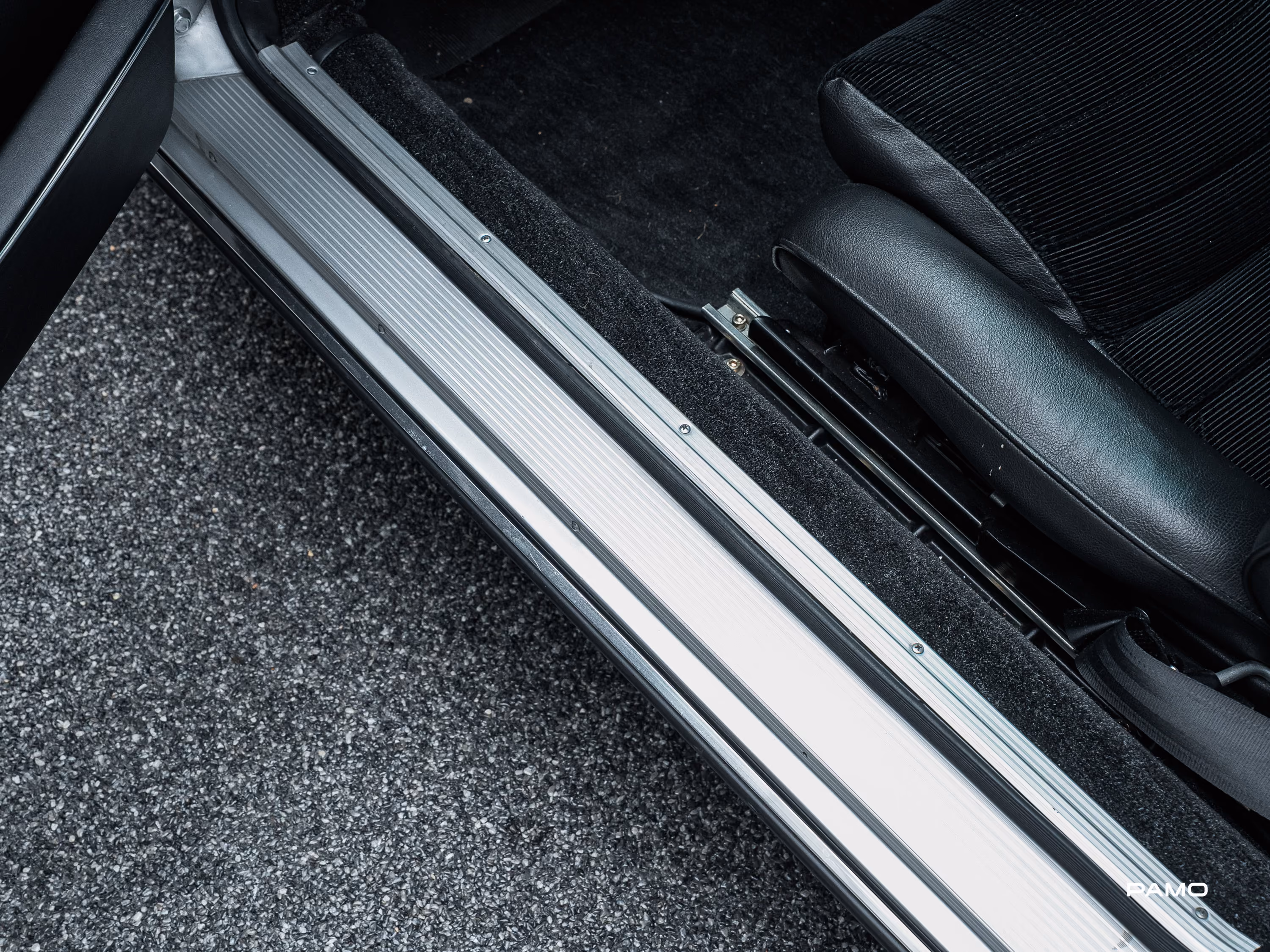1327_Porsche 911 S-30.jpg