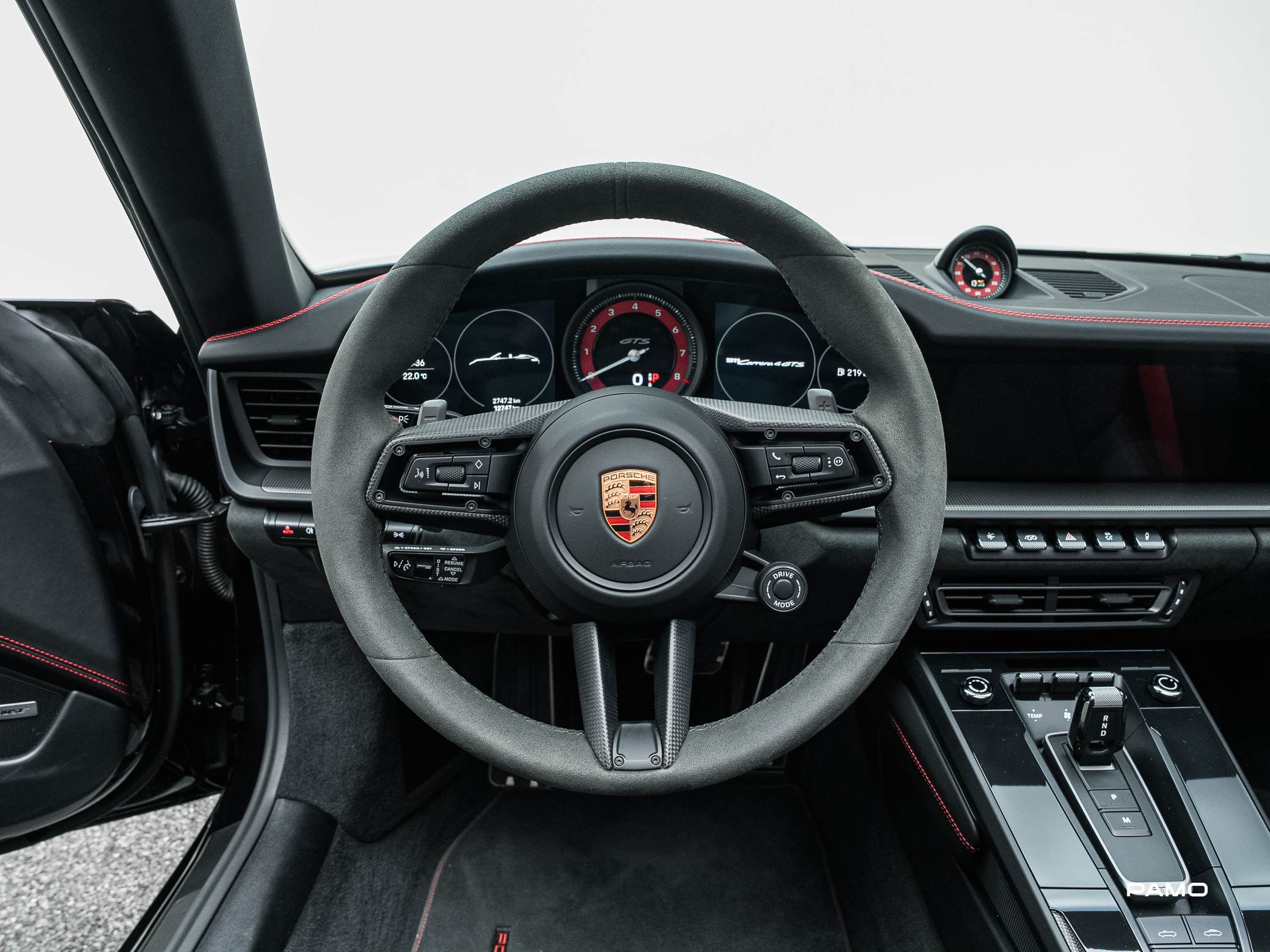 1334_Porsche_992_Cabrio_GTS-3.jpg