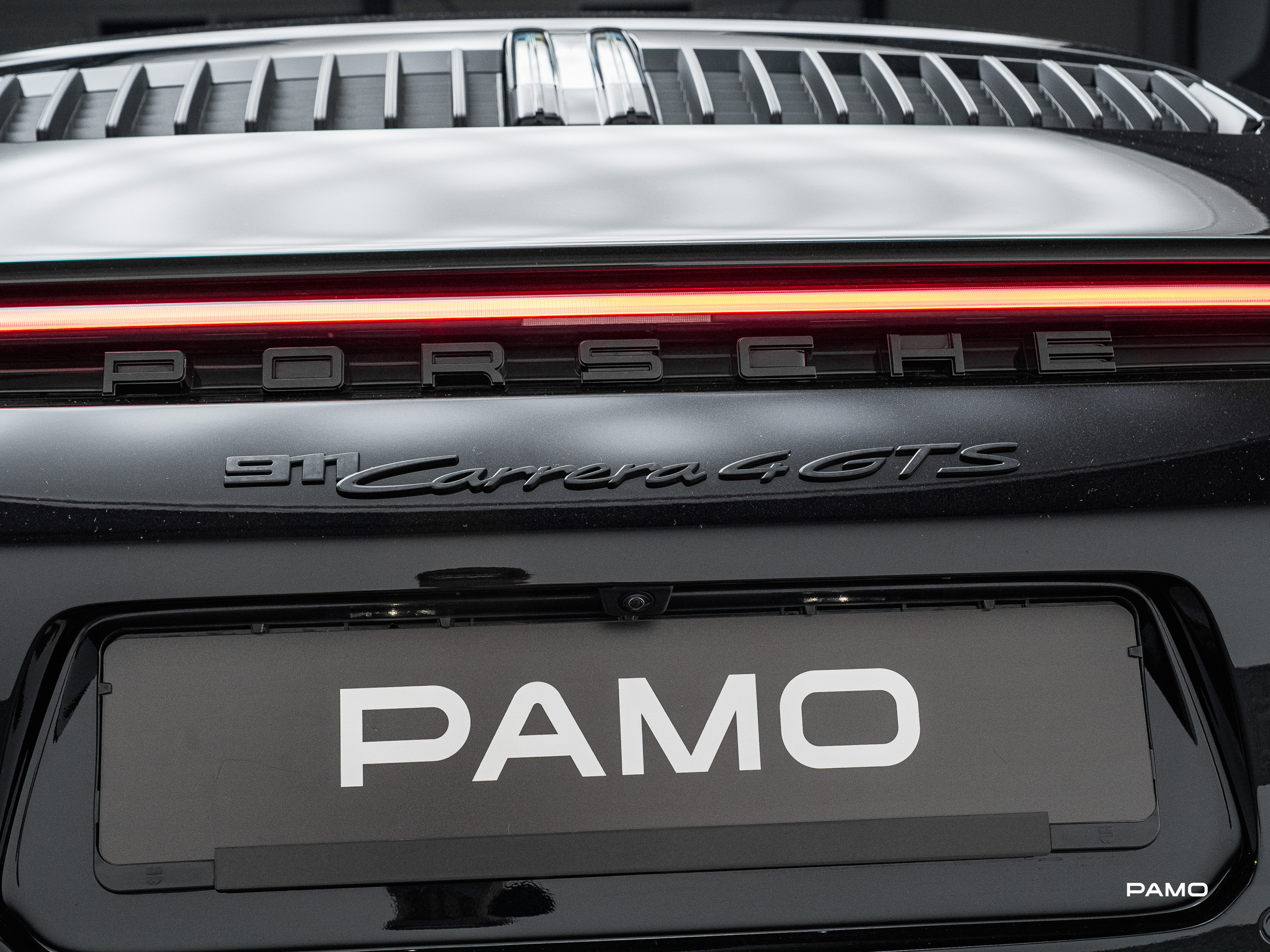 1334_Porsche_992_Cabrio_GTS-21.jpg