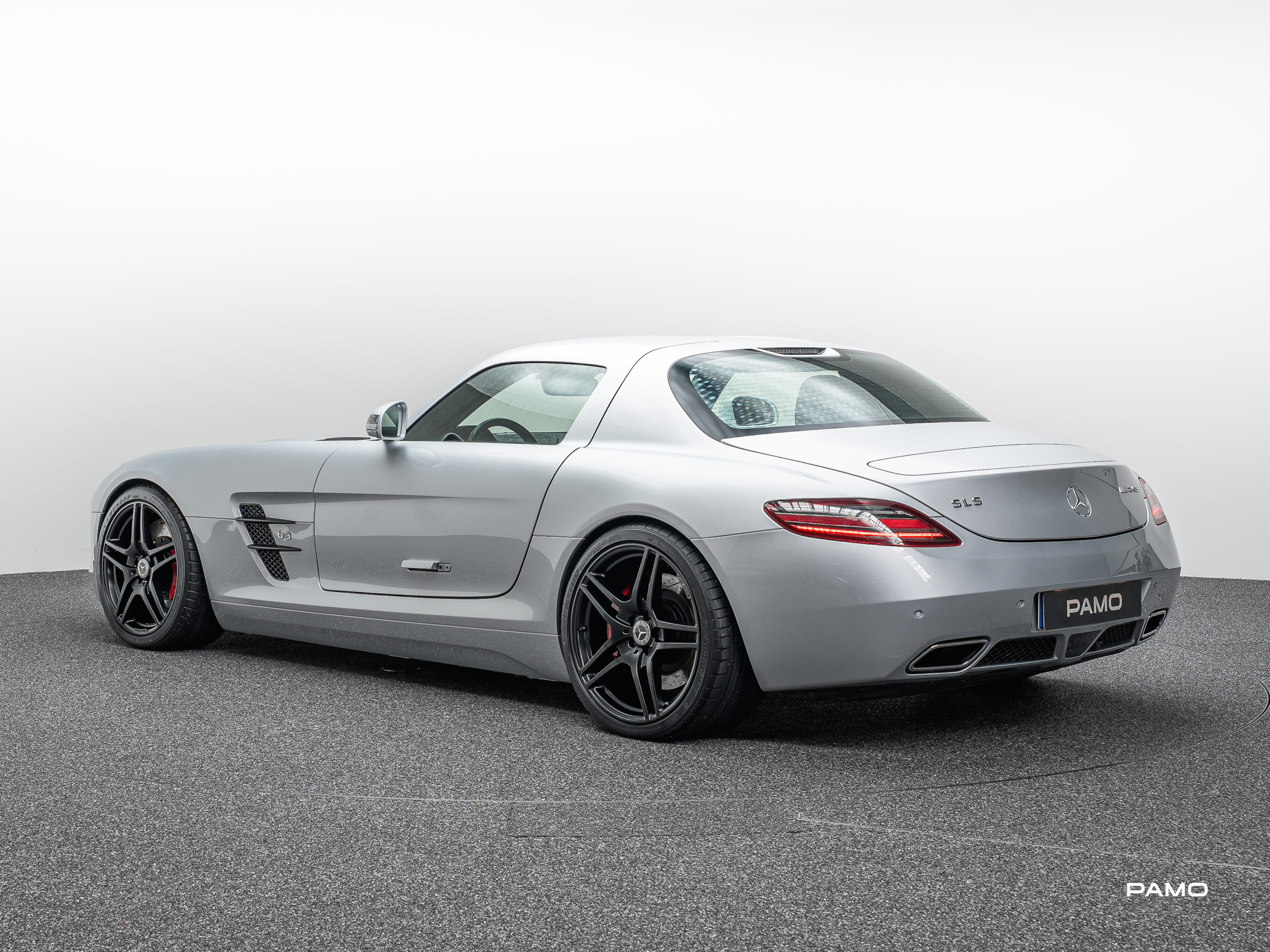 1185_Mercedes_SLS_AMG-5.jpg