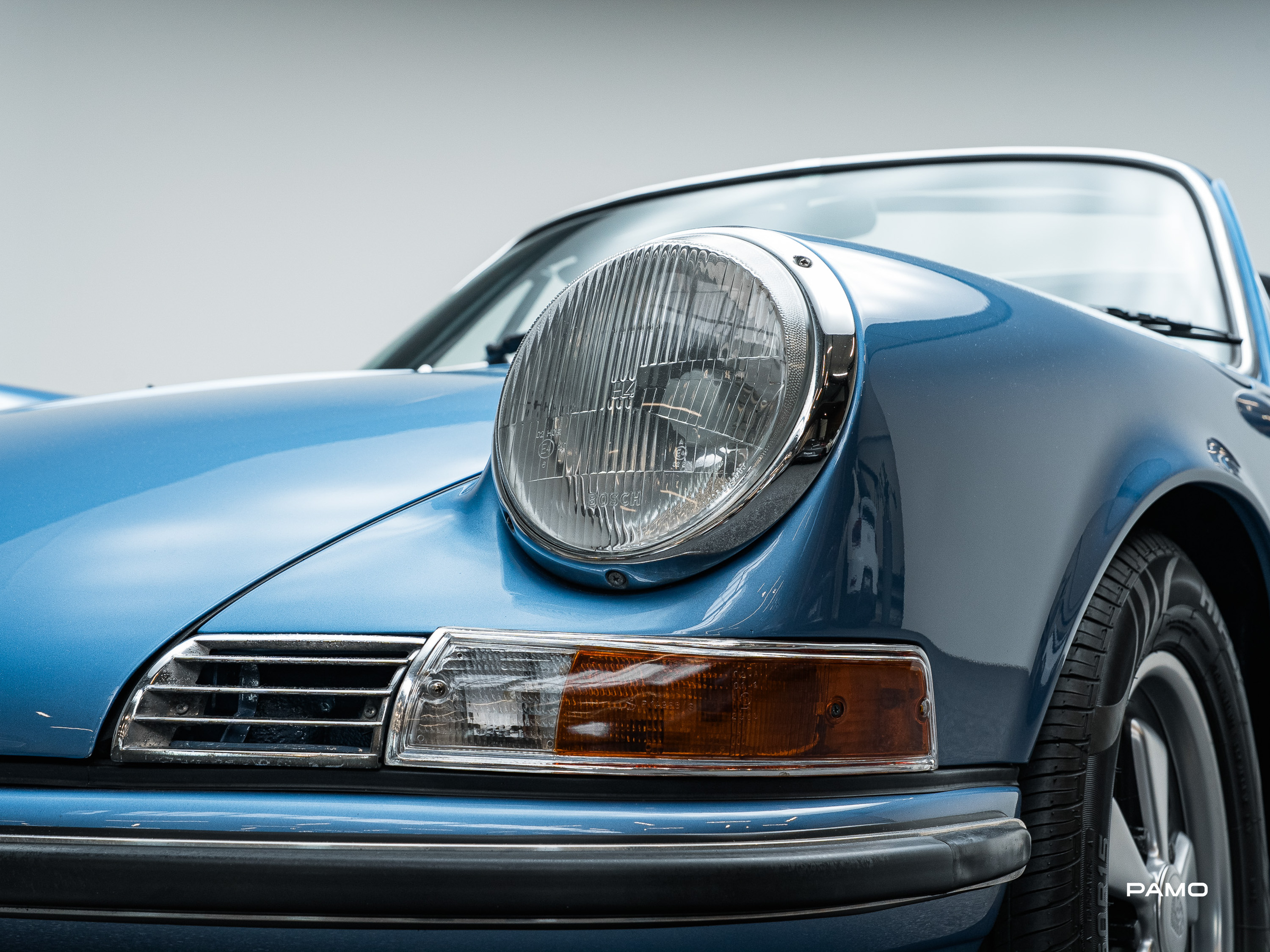 000_Porsche_blauer_Targa-11.jpg