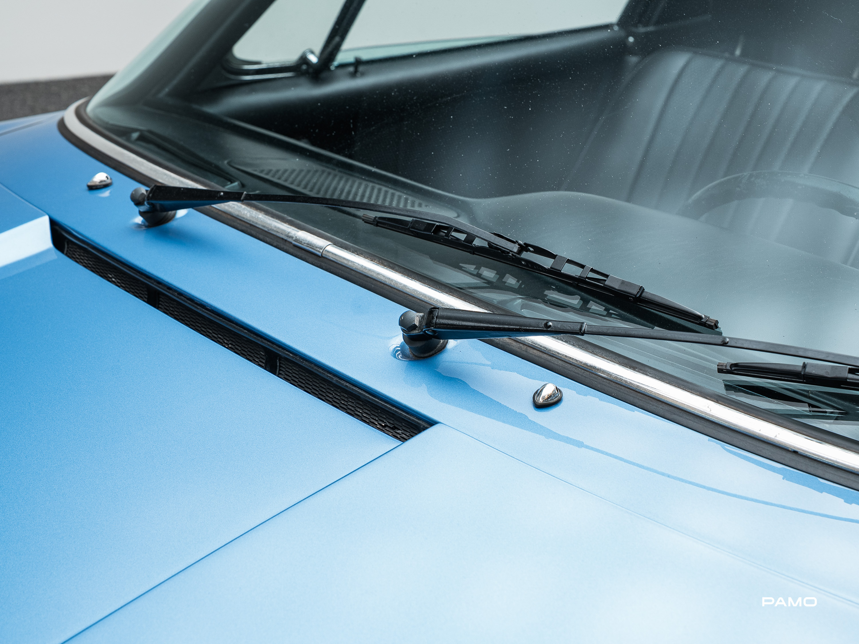 000_Porsche_blauer_Targa-10.jpg