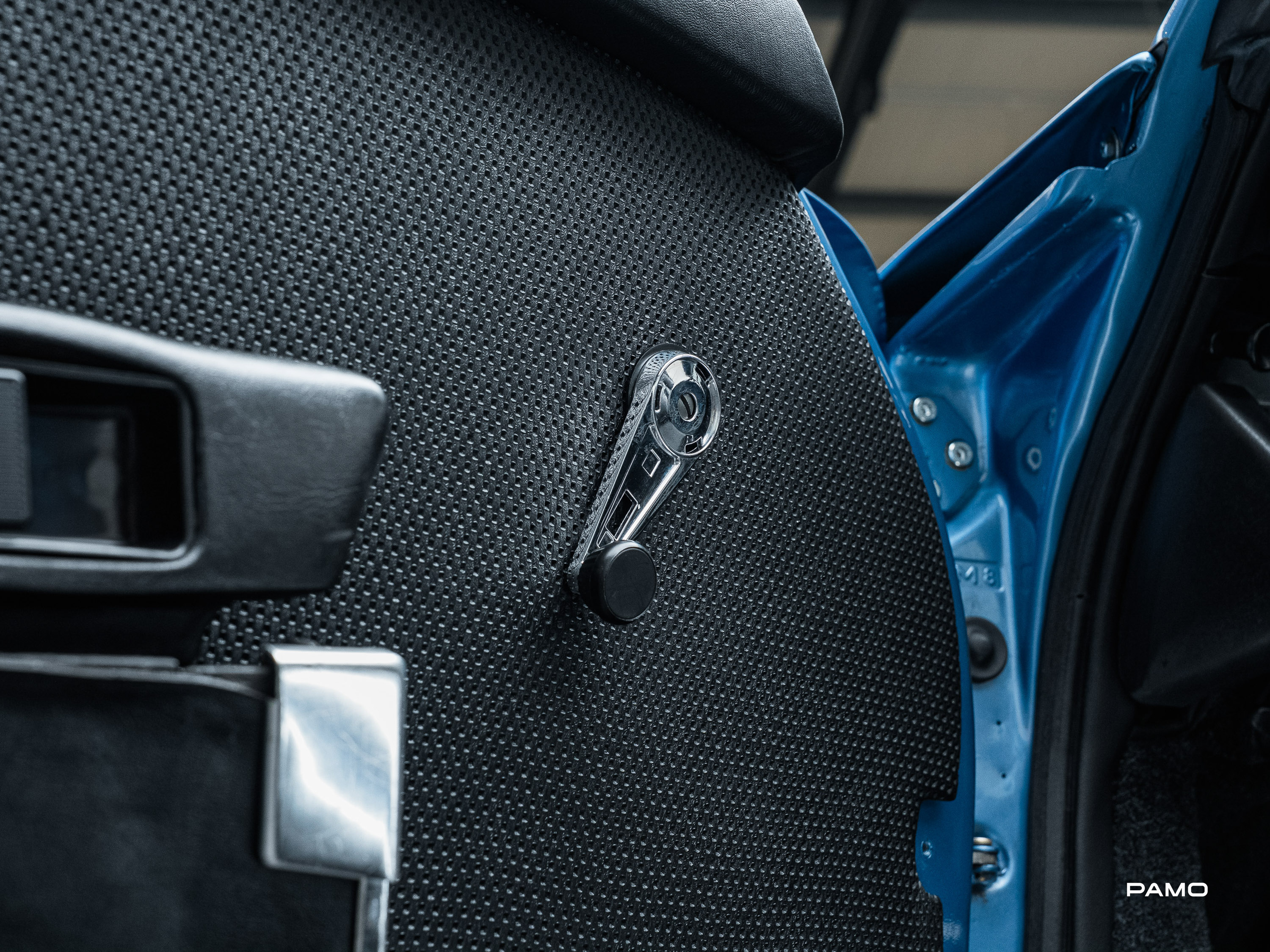000_Porsche_blauer_Targa-18.jpg
