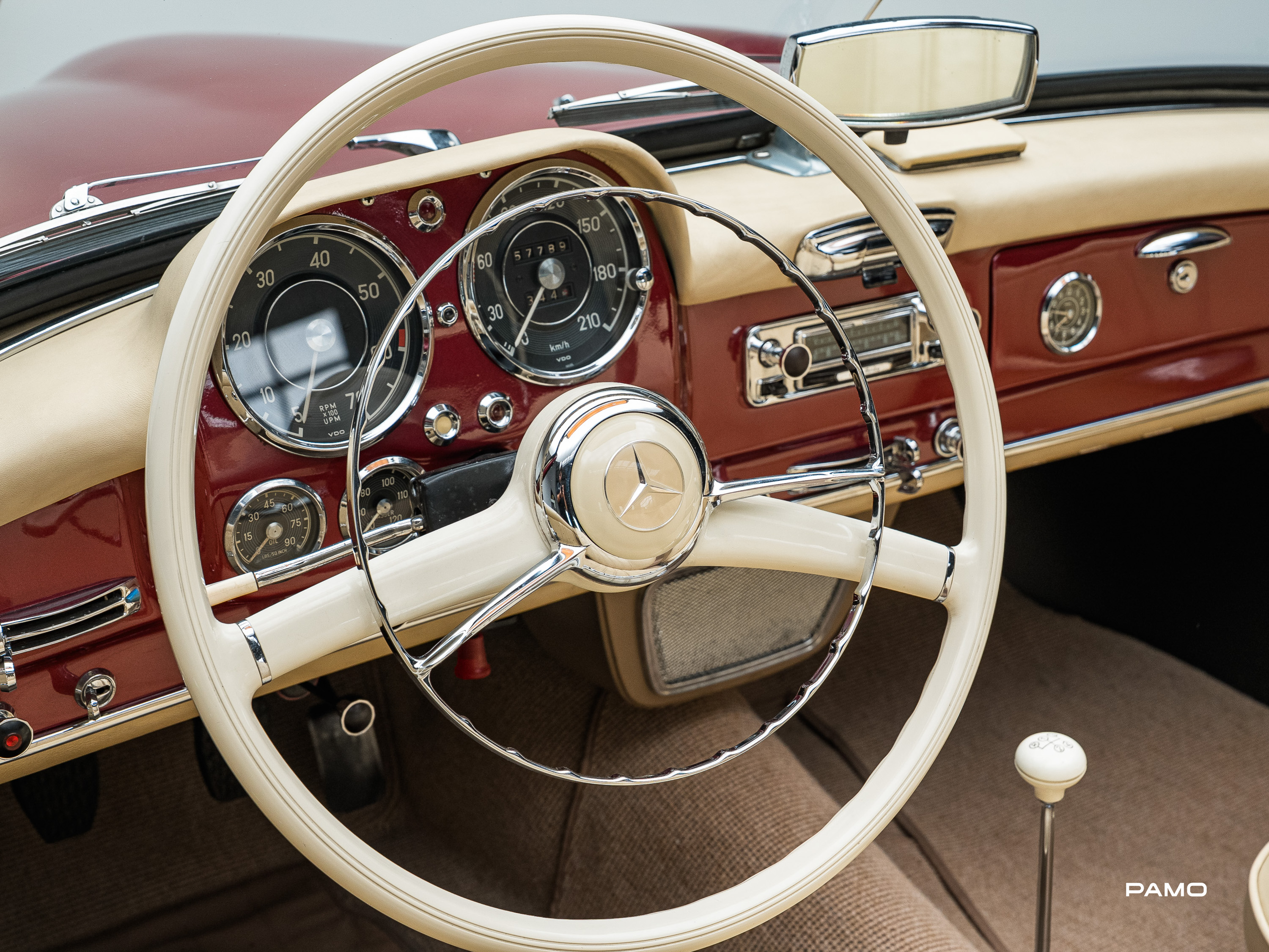 1172_Mercedes Benz 190 SL-30.jpg