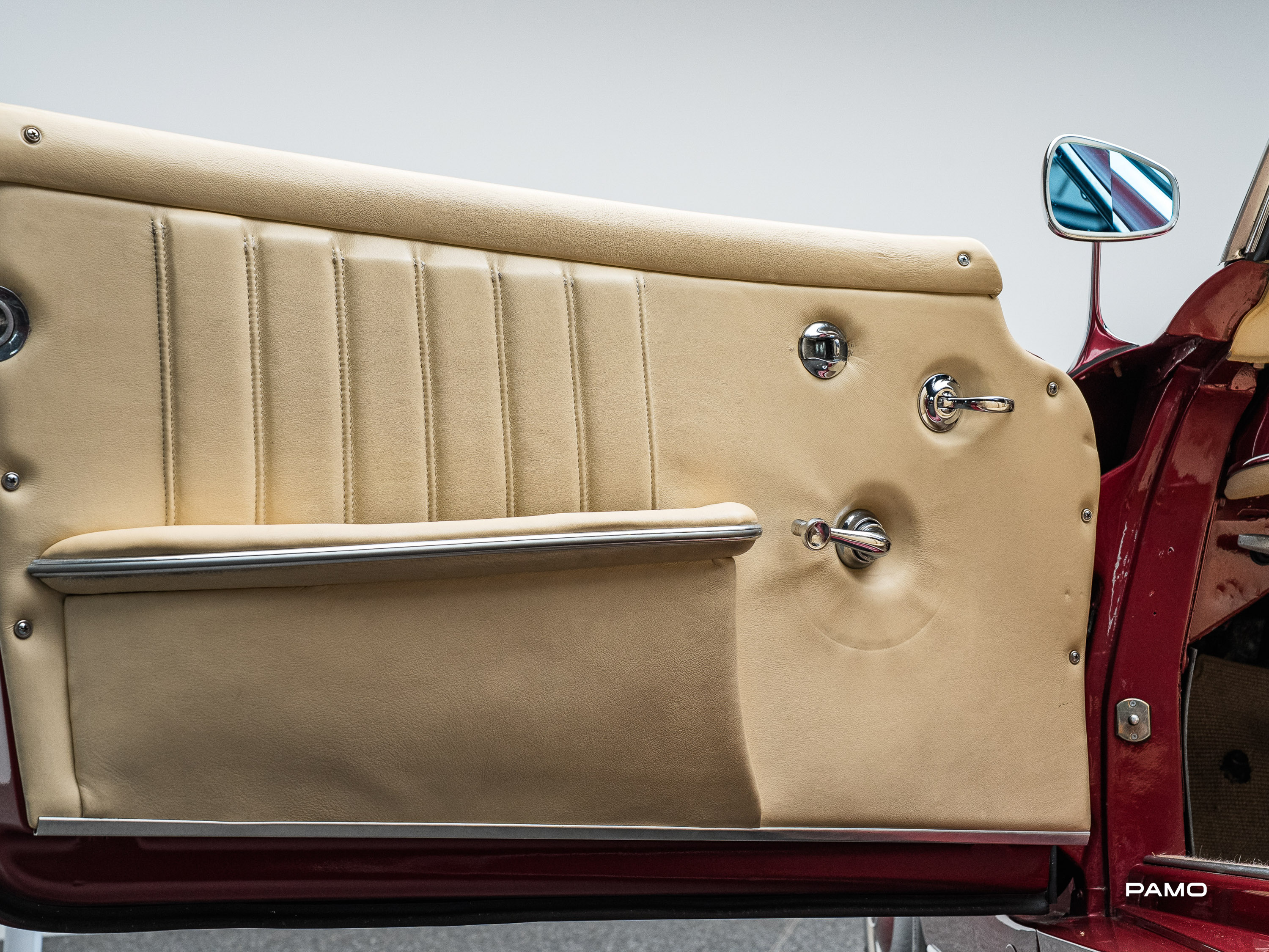 1172_Mercedes Benz 190 SL-37.jpg